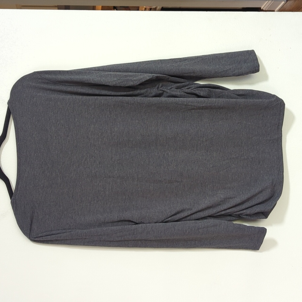 NWT BHOME Dark Gray Long Sleeve Round Neck Ruched Side Top Size XL - Picture 6 of 6